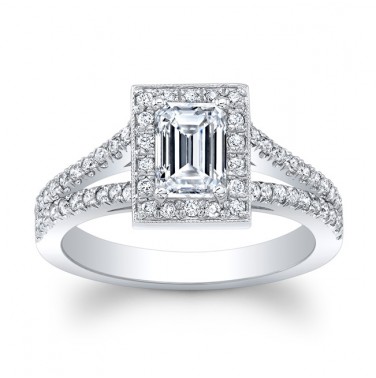Lady's Diamond Engagement Ring 